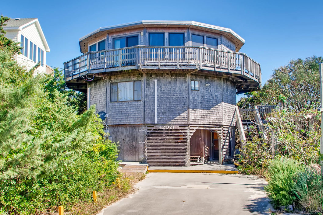 #914 - Cottage on the Dunes